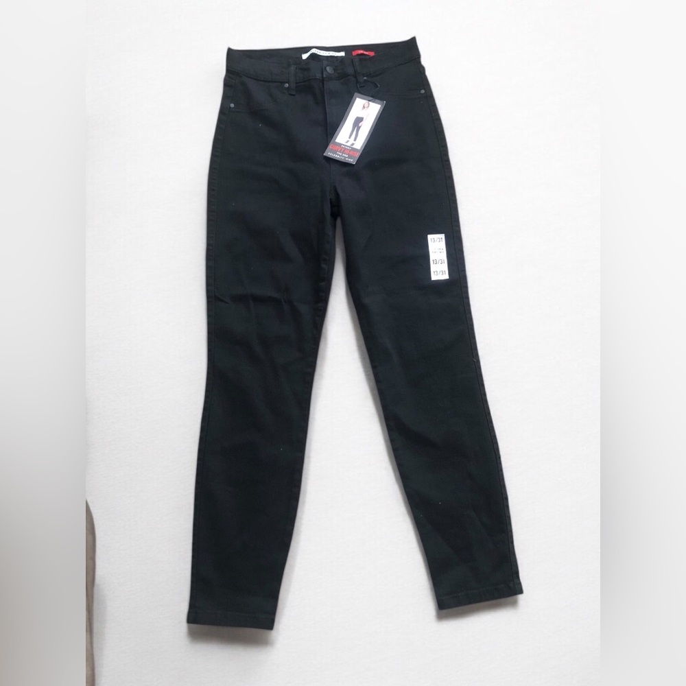 NWT Celebrity Pink Black Skinny Jeans